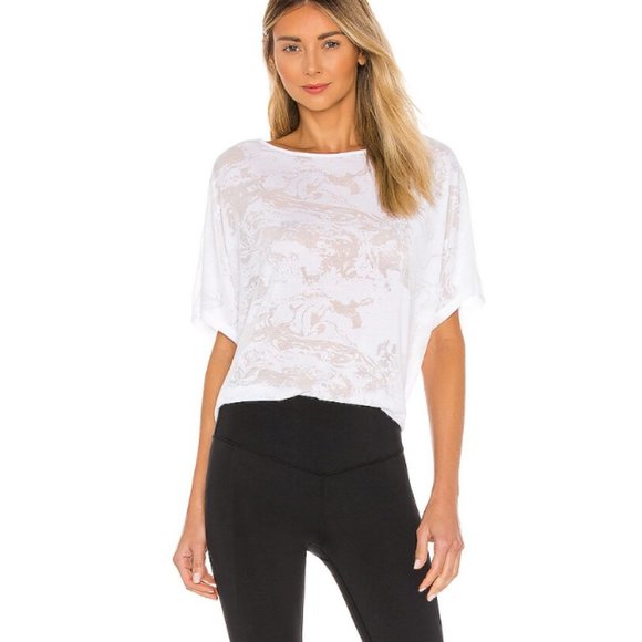 Varley Tops - VARLEY T Shirt